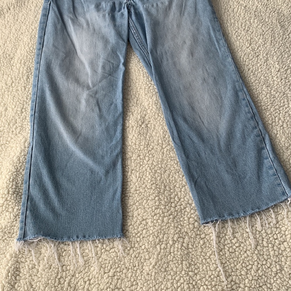 A&F | zoe natural rise straight ankle denim jeans - Picture 2 of 5